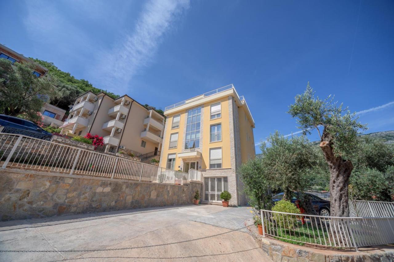 Petrovac Apartments Bonazza מראה חיצוני תמונה