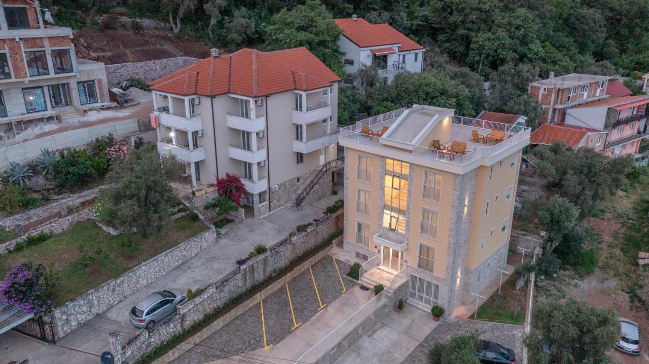 Petrovac Apartments Bonazza מראה חיצוני תמונה