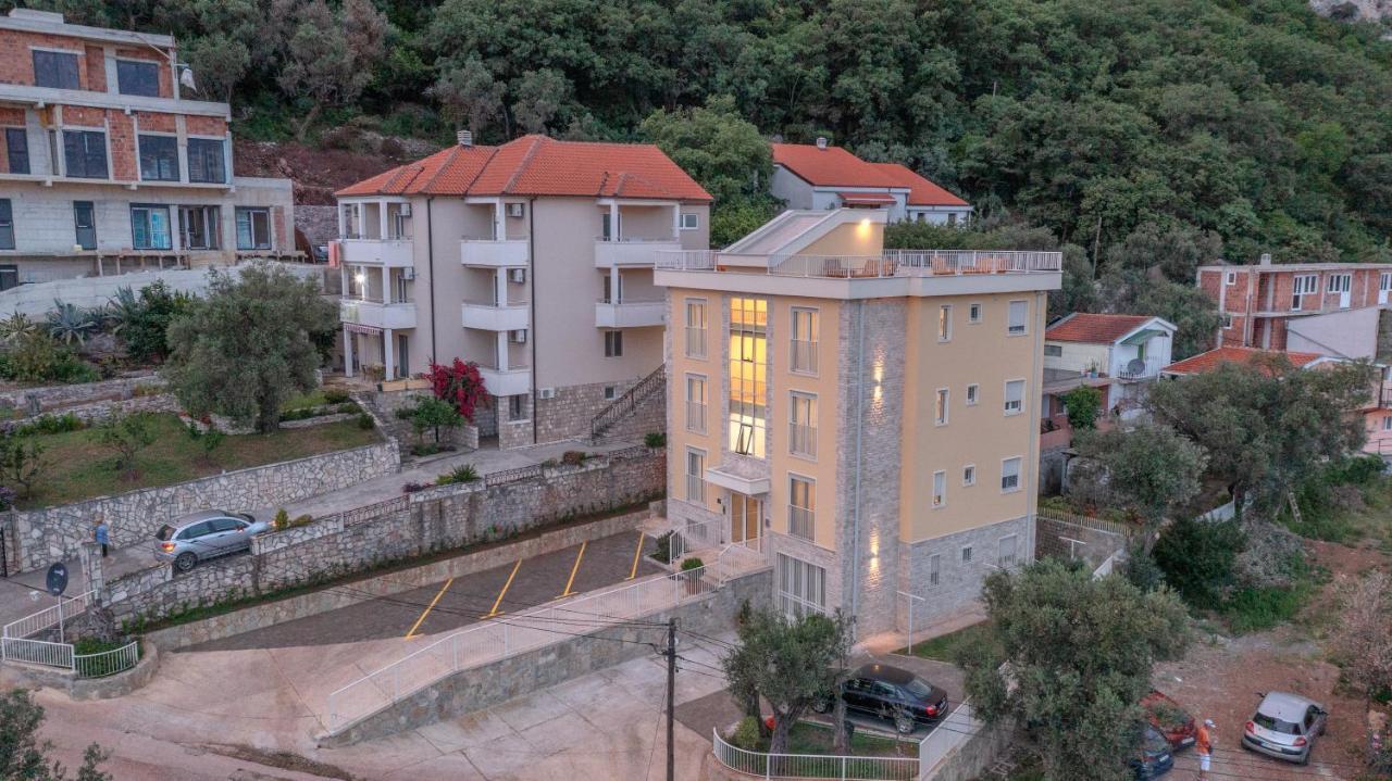 Petrovac Apartments Bonazza מראה חיצוני תמונה